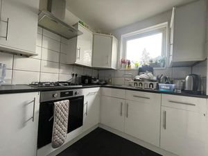 Photo 11- click for photo gallery